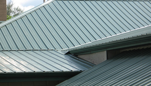 Service metal roofing