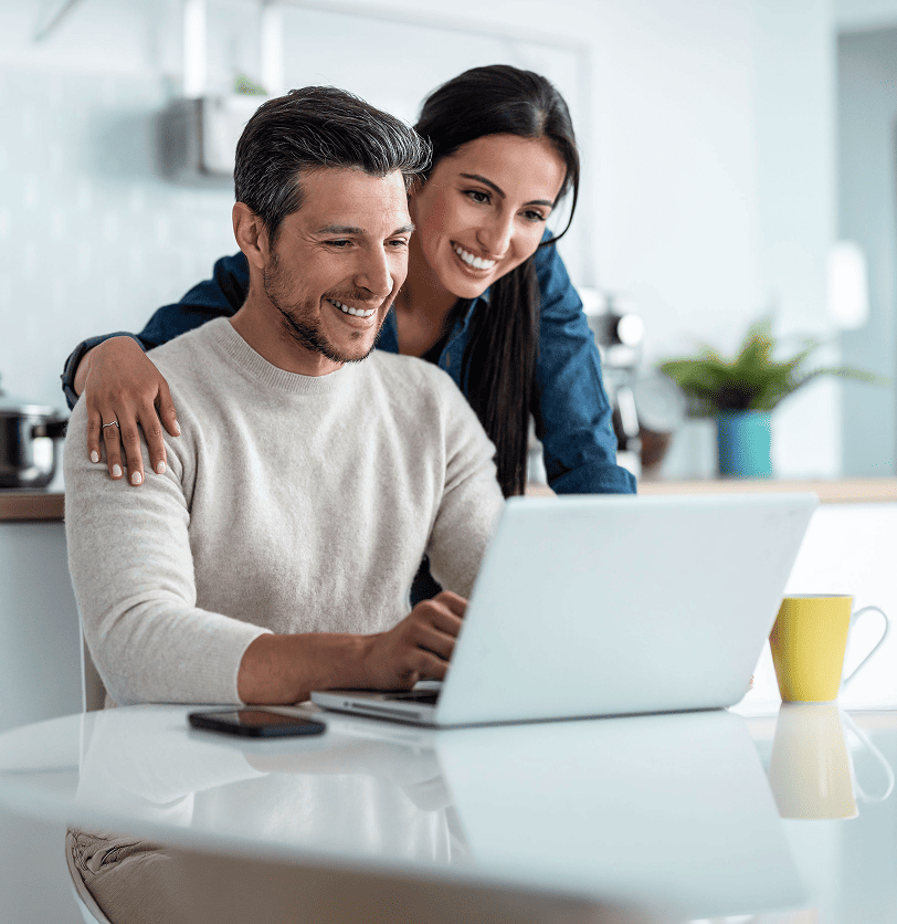 Rubberroofing couple